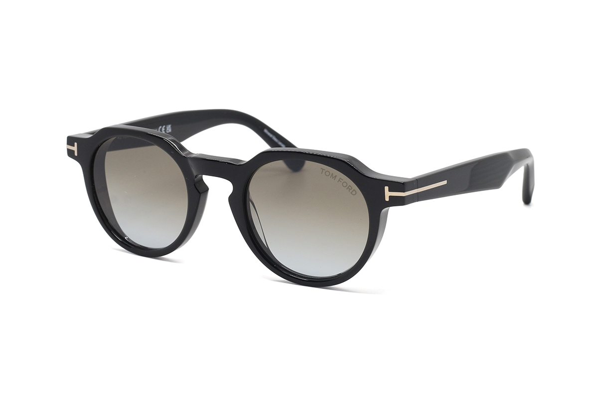 Сонцезахисні окуляри TOM FORD TOM FORD FT1358 01K 49 – купити TOM