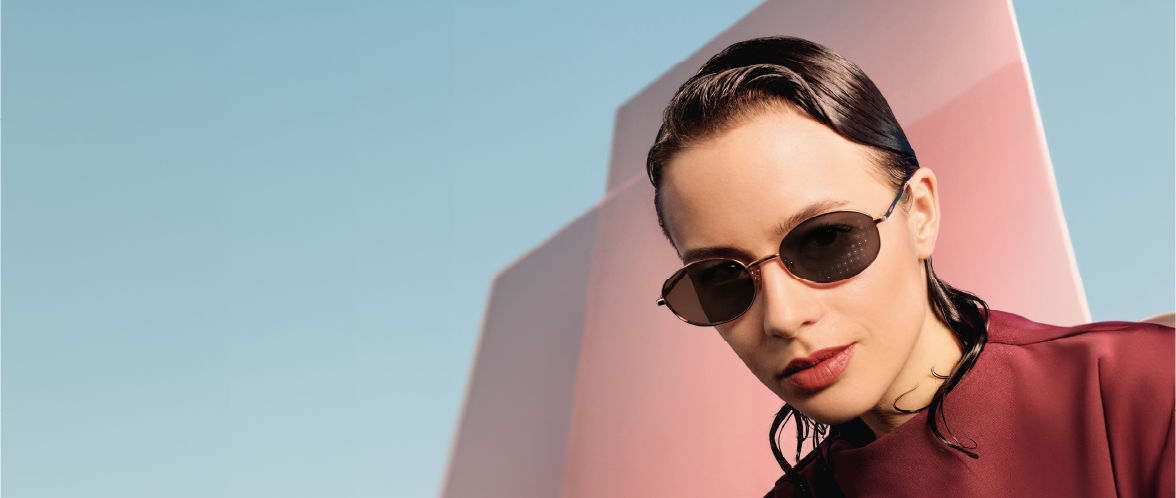 Окуляри 2 в 1: фотохромні лінзи, які адаптуються до світла 