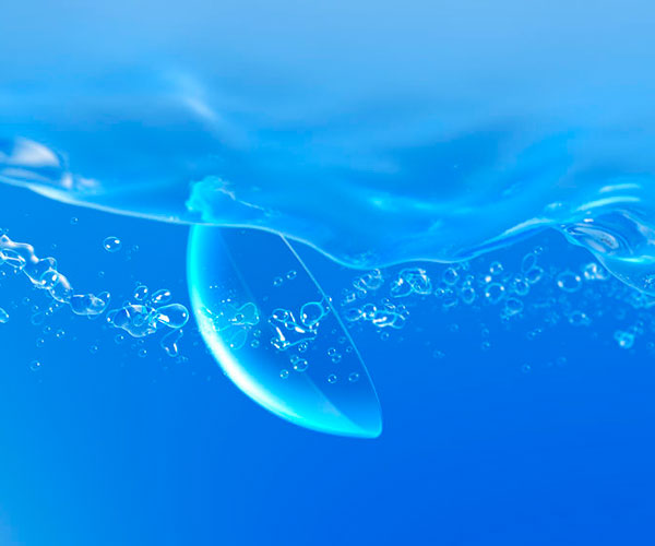 Новинка: лінзи з градієнтним вмістом води