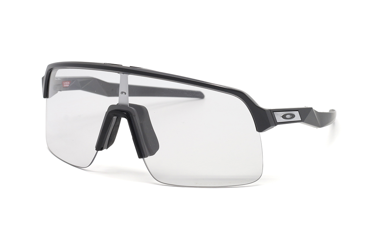 Солнцезащитные очки OAKLEY OO 9463 946345 39