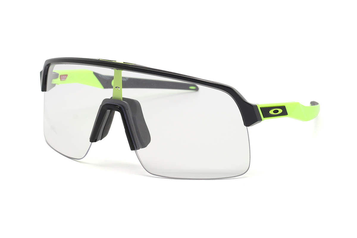 Солнцезащитные очки OAKLEY OO 9463 946380 39