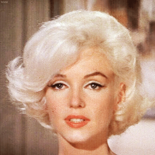 Marilyn Monroe Art GIF-source.gif